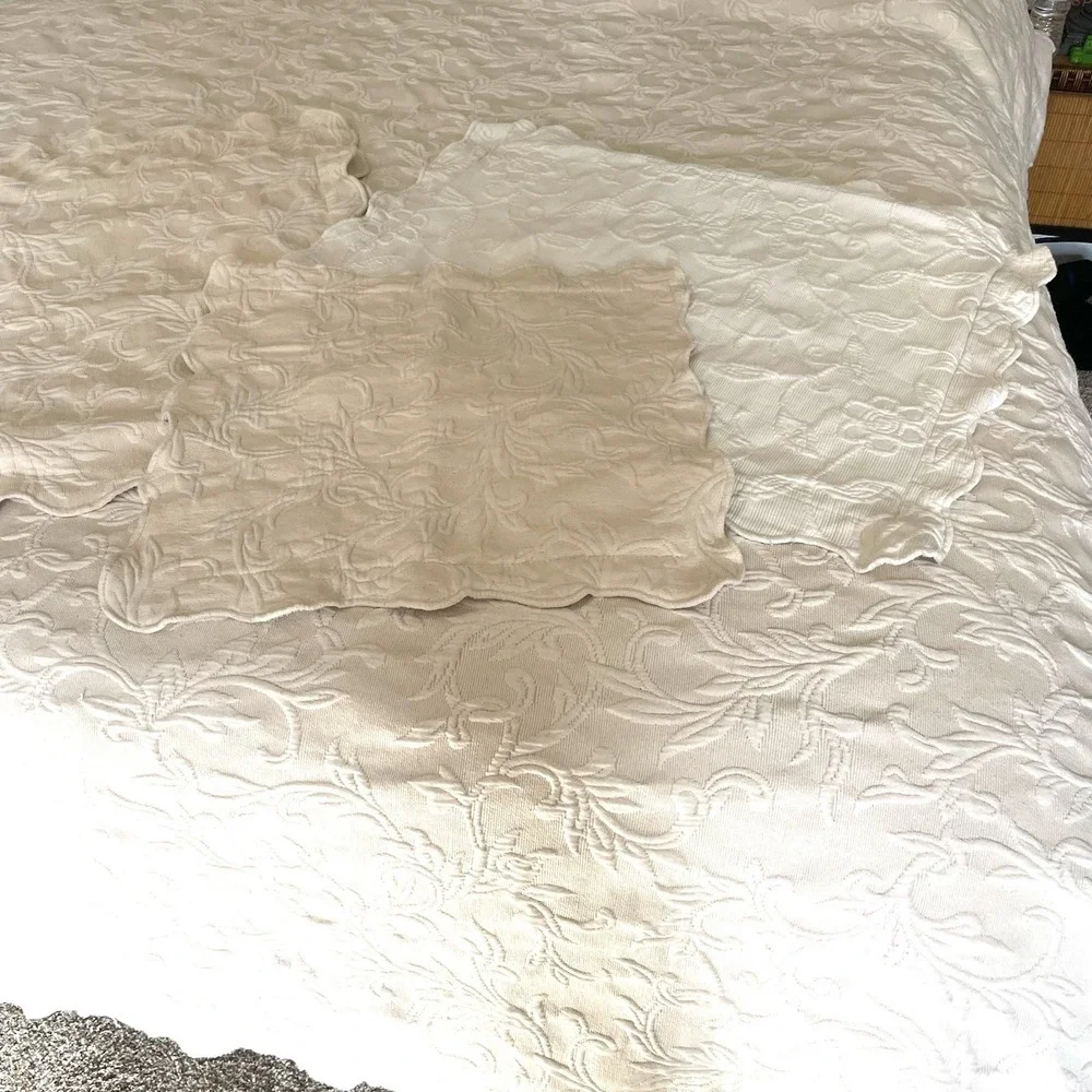 Matelasse Coverlet Standard & Throw Shams Full Size Cream Cottage JC Penney Home